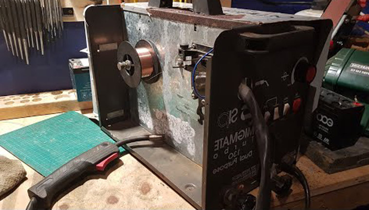 Mig Welder Keeps Feeding Wire- Tips and Tricks to Success 1 Mig Welder Keeps Feeding Wire- Tips and Tricks to Success