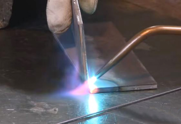 Gas Welding Basics - Applications Advantages and Disadvantages, 1 Gas Welding Basics