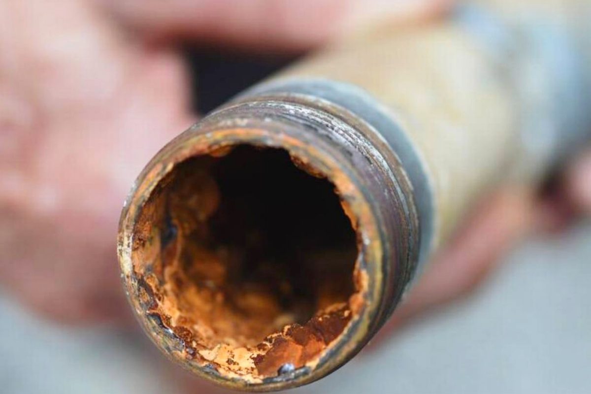 How To Remove Rust from Inside Pipes