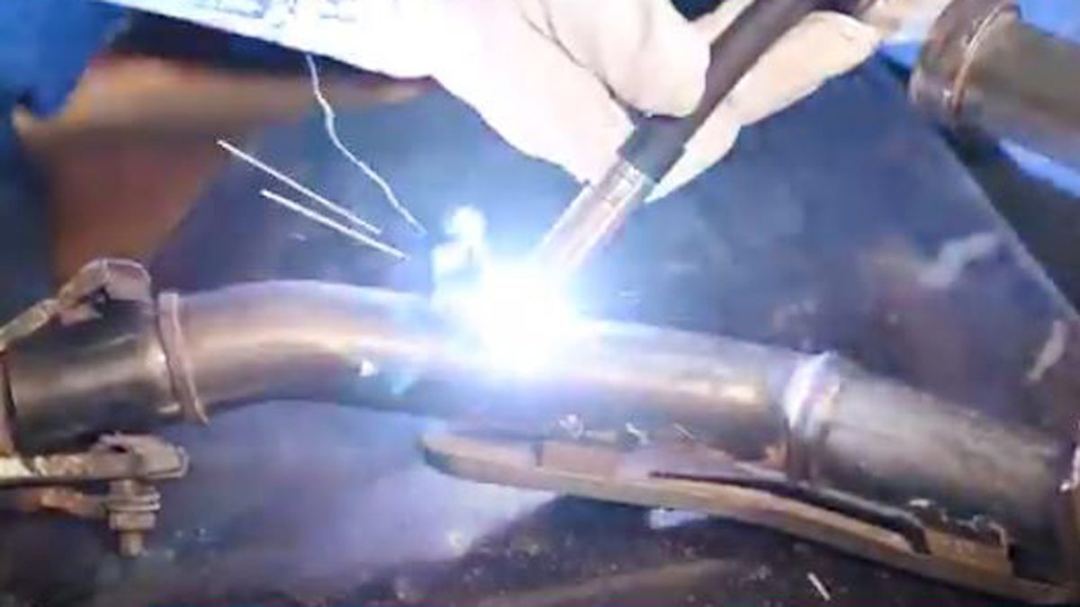 Welding Titanium to Stainless Steel - Common Challenges and Techniques 1 Welding Titanium to Stainless Steel